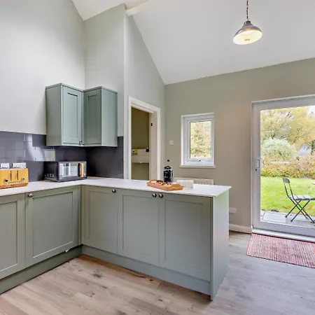 3 Bed In Oc-w30224 *