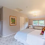 3 Bed In Oc-w30224