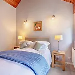 3 Bed In Oc-w30224 Holiday home